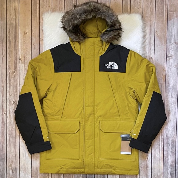 The North Face Men’s McMurdo Waterproof Parka In Mineral Gold - Picture 2 of 9